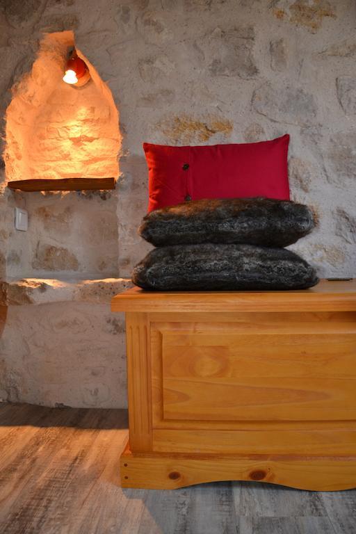 ช็องบร์ โอต วีลา เดอ เวียน-อ็อง-อาร์ที Bed & Breakfast Vienne-en-Arthies ห้อง รูปภาพ
