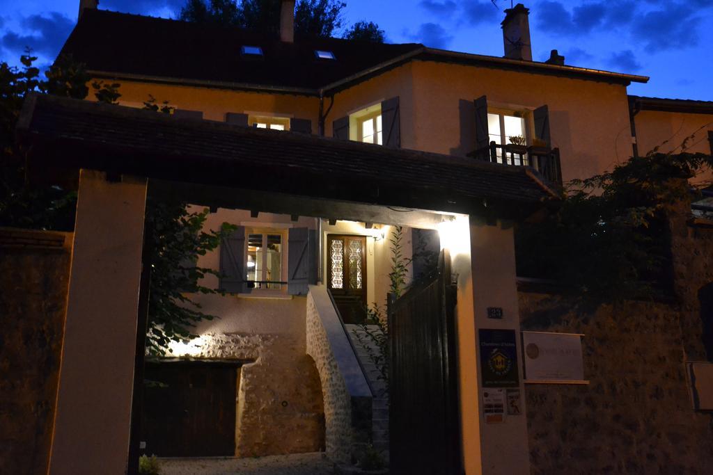 ช็องบร์ โอต วีลา เดอ เวียน-อ็อง-อาร์ที Bed & Breakfast Vienne-en-Arthies ภายนอก รูปภาพ
