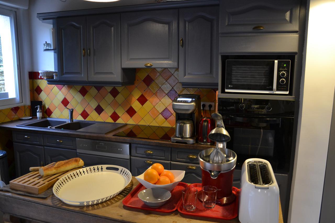 ช็องบร์ โอต วีลา เดอ เวียน-อ็อง-อาร์ที Bed & Breakfast Vienne-en-Arthies ภายนอก รูปภาพ